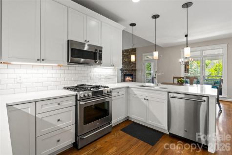 6008 Langham Court Charlotte NC 28269