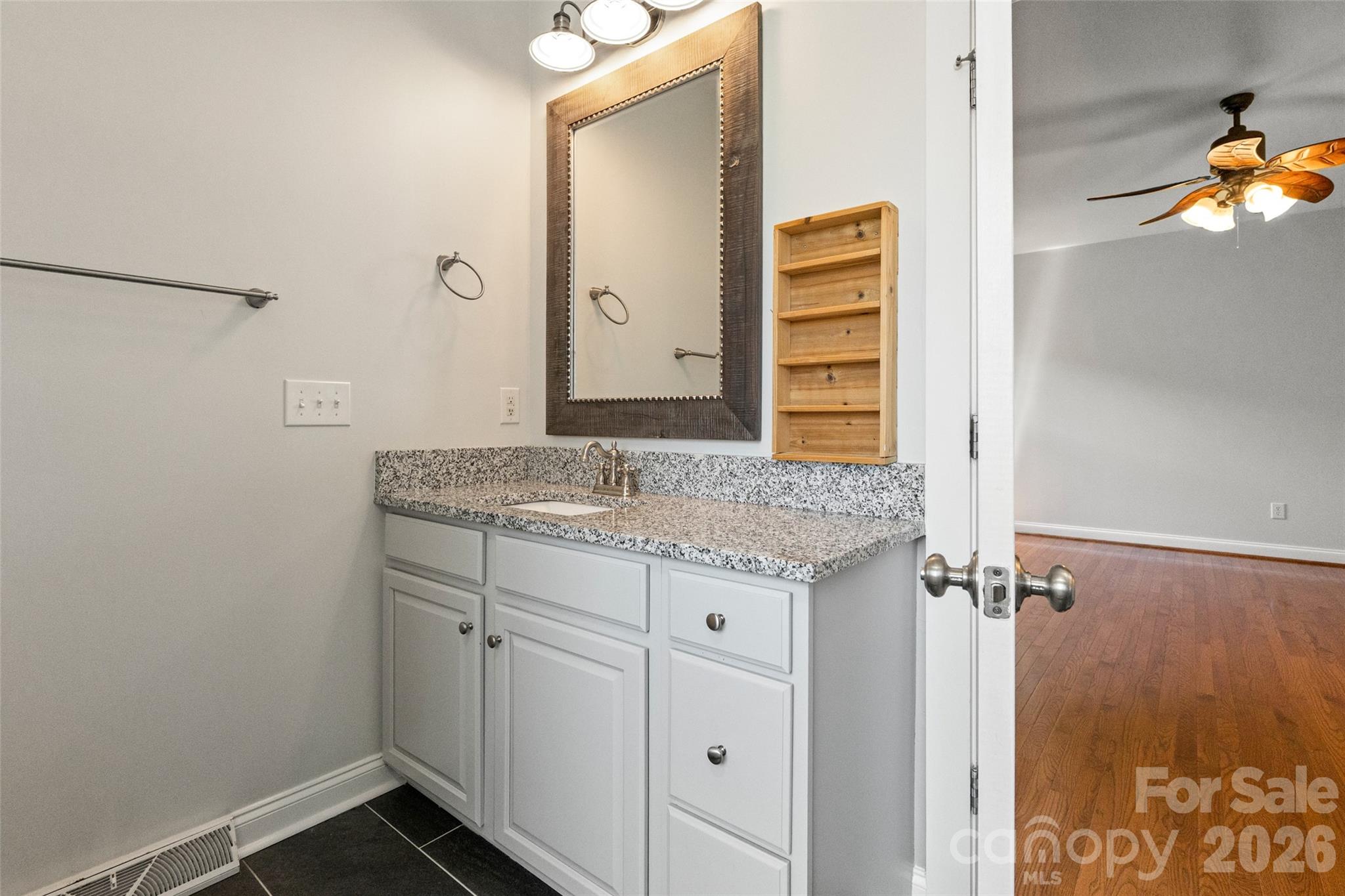 6008 Langham Court Charlotte NC 28269