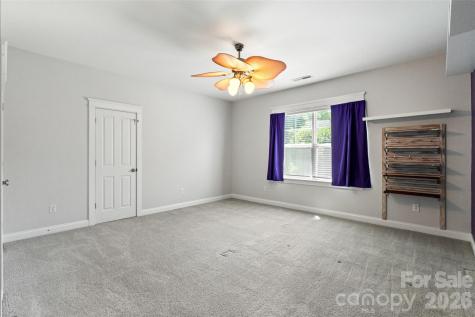 6008 Langham Court Charlotte NC 28269