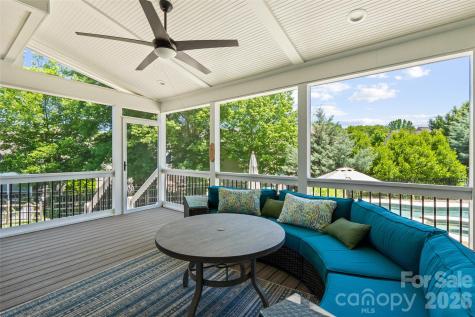 6008 Langham Court Charlotte NC 28269