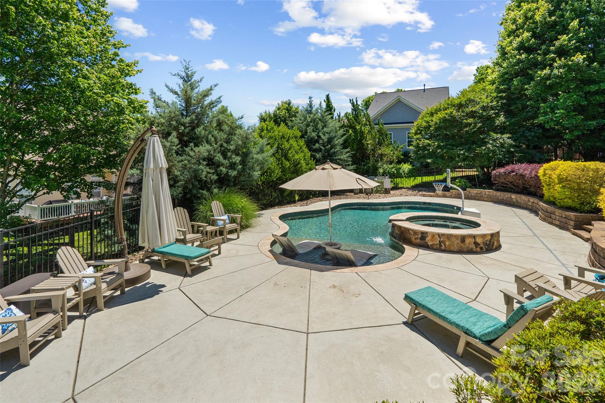 6008 Langham Court Charlotte NC 28269
