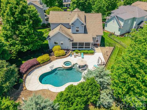 6008 Langham Court Charlotte NC 28269