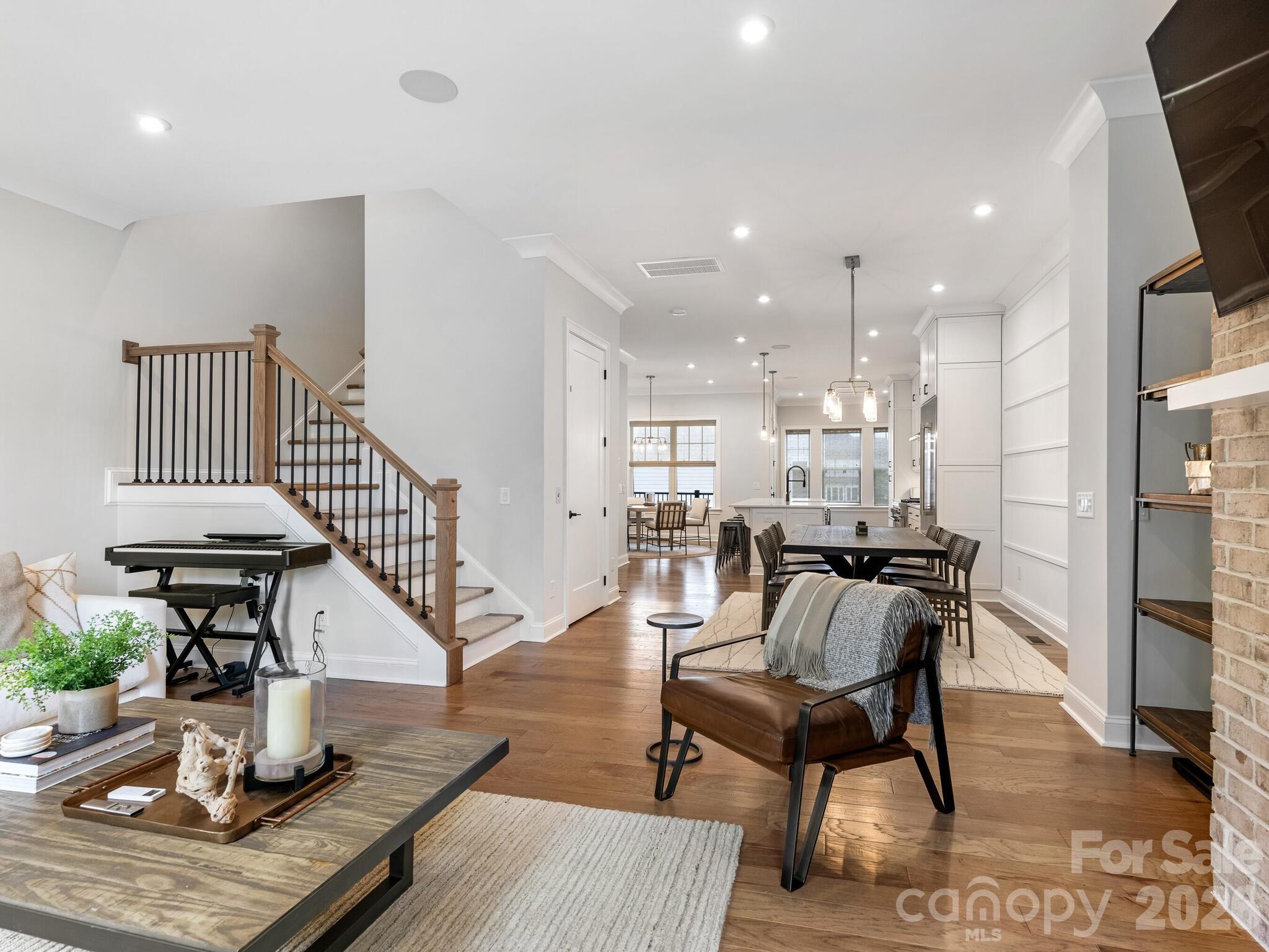 2555 Deacon Avenue Charlotte NC 28204