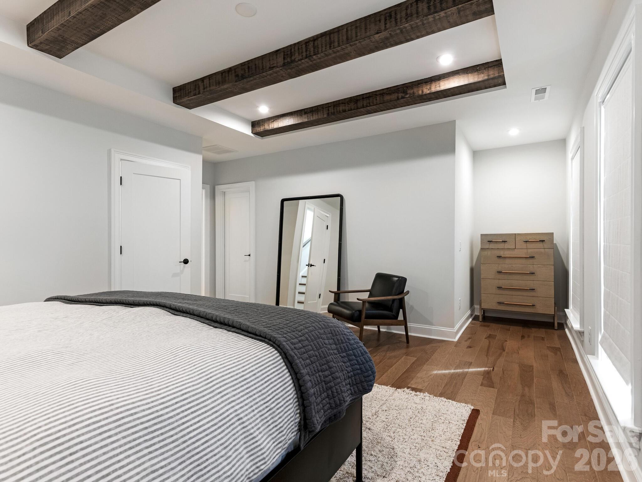 2555 Deacon Avenue Charlotte NC 28204