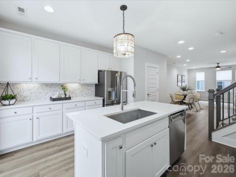2140 Electric Lane Charlotte NC 28205