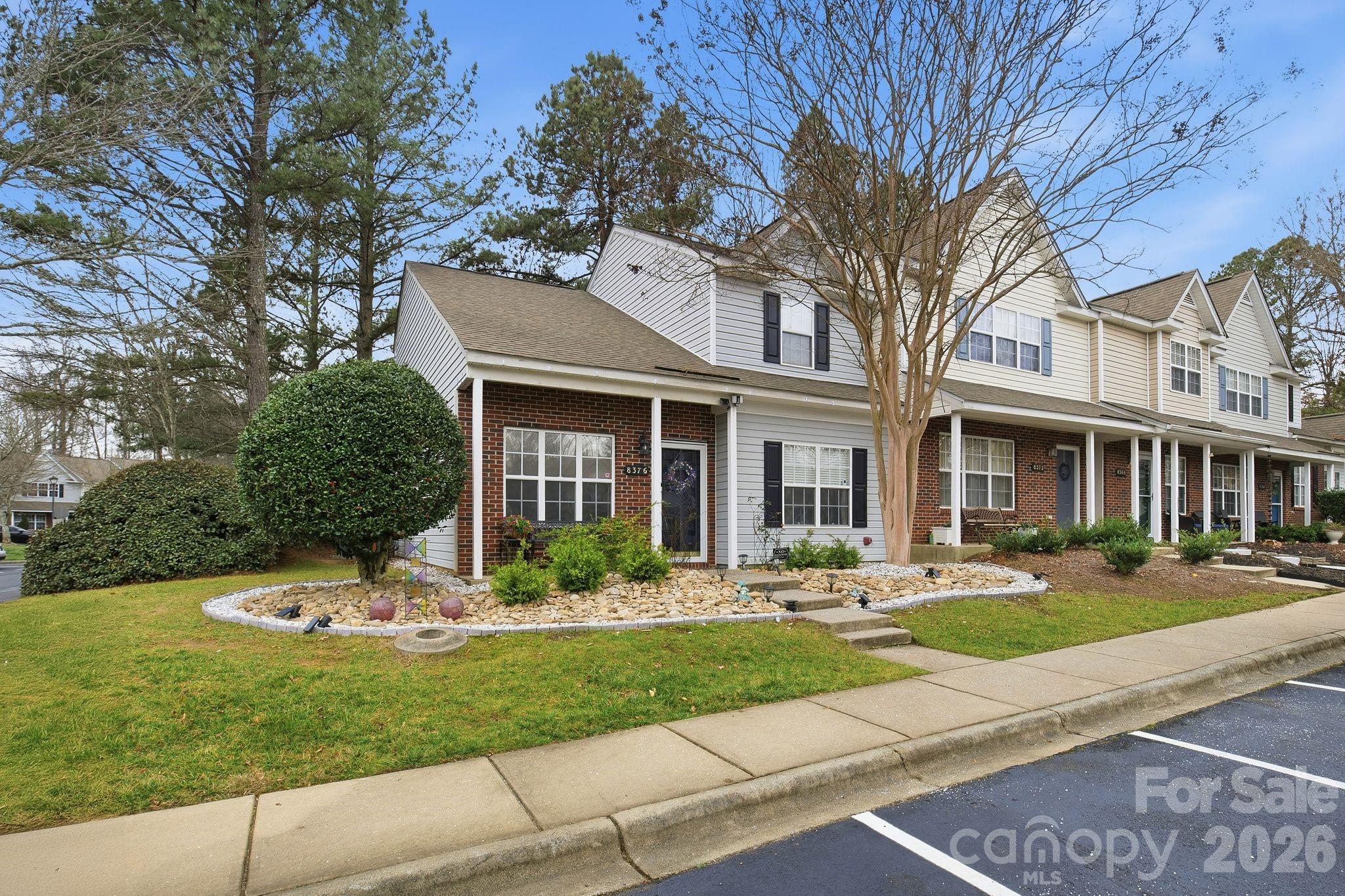 8376 Rudolph Road Charlotte NC 28216