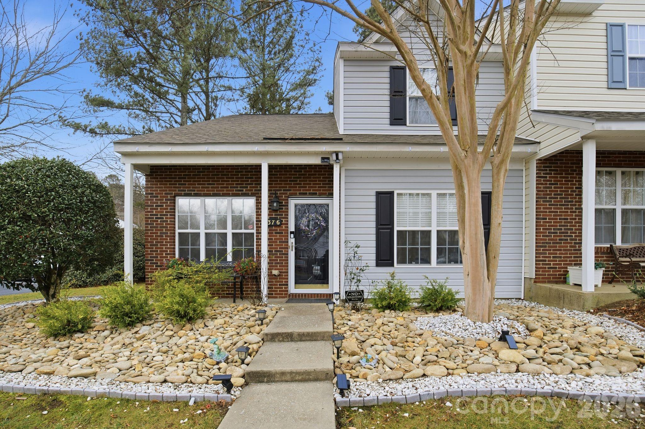 8376 Rudolph Road Charlotte NC 28216