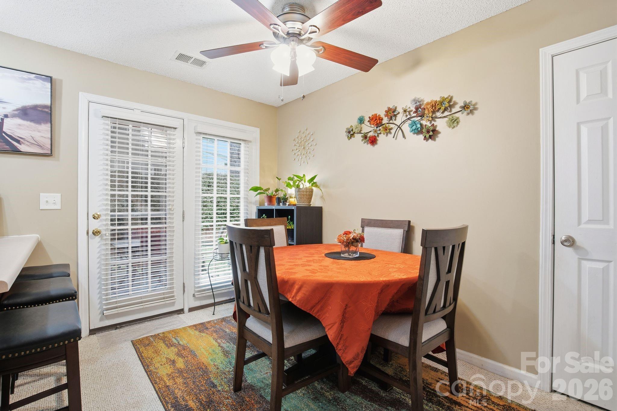 8376 Rudolph Road Charlotte NC 28216