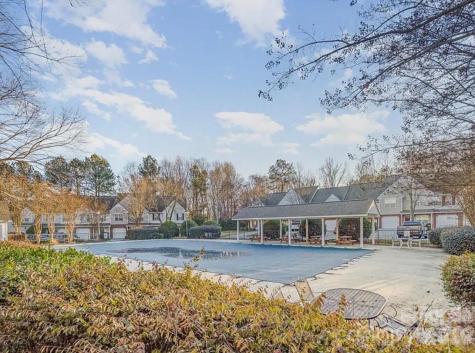 8376 Rudolph Road Charlotte NC 28216