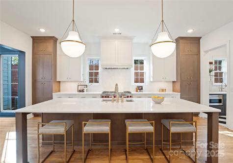 150 N Canterbury Road Charlotte NC 28211