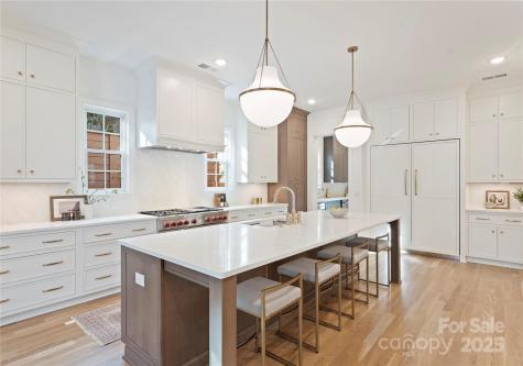 150 N Canterbury Road Charlotte NC 28211