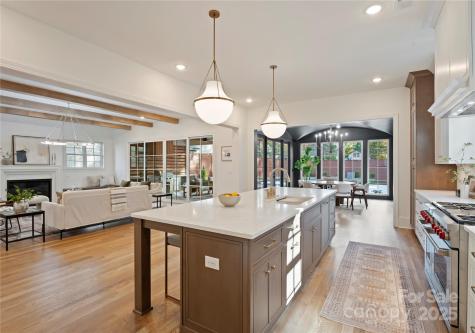 150 N Canterbury Road Charlotte NC 28211