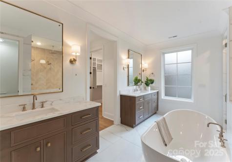 150 N Canterbury Road Charlotte NC 28211