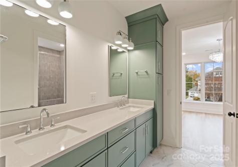 150 N Canterbury Road Charlotte NC 28211