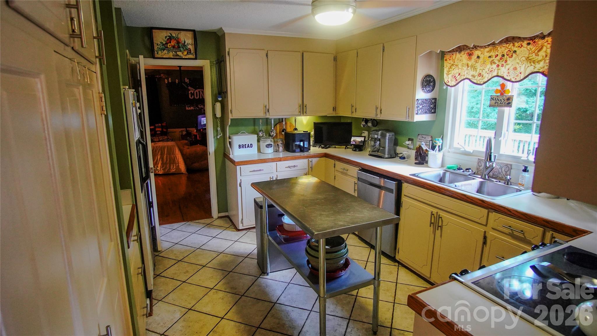 204 Old Stagecoach Road Lawndale NC 28090