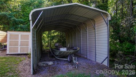 204 Old Stagecoach Road Lawndale NC 28090