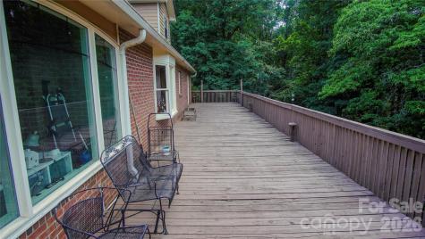 204 Old Stagecoach Road Lawndale NC 28090