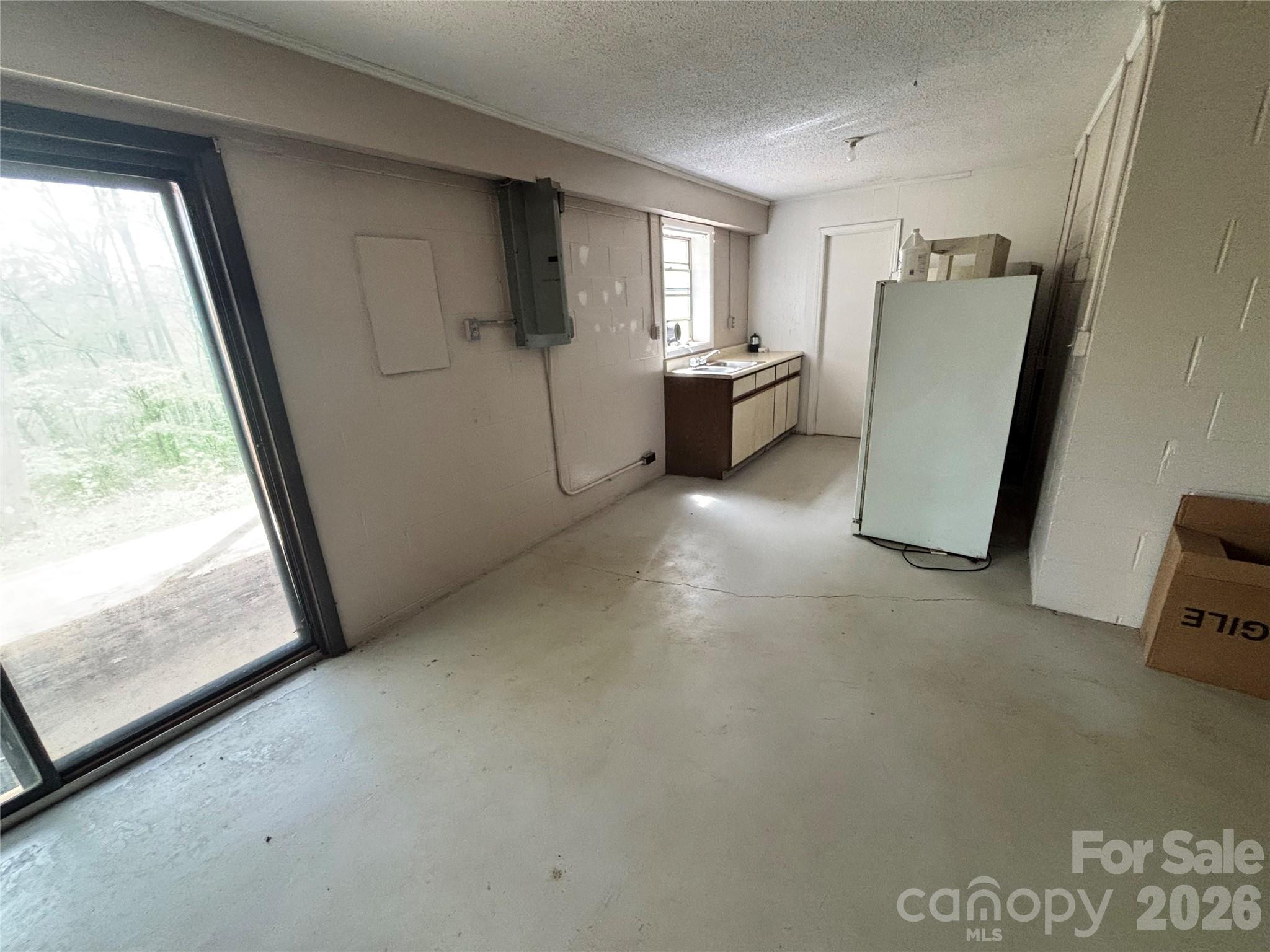 5172 Us 70 Highway E Nebo NC 28761