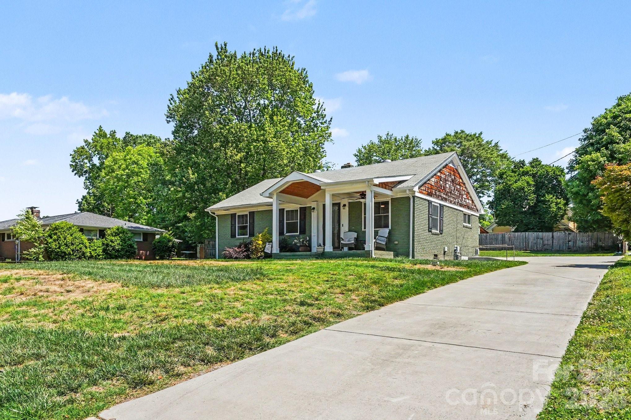 707 Spring Street SW Concord NC 28025