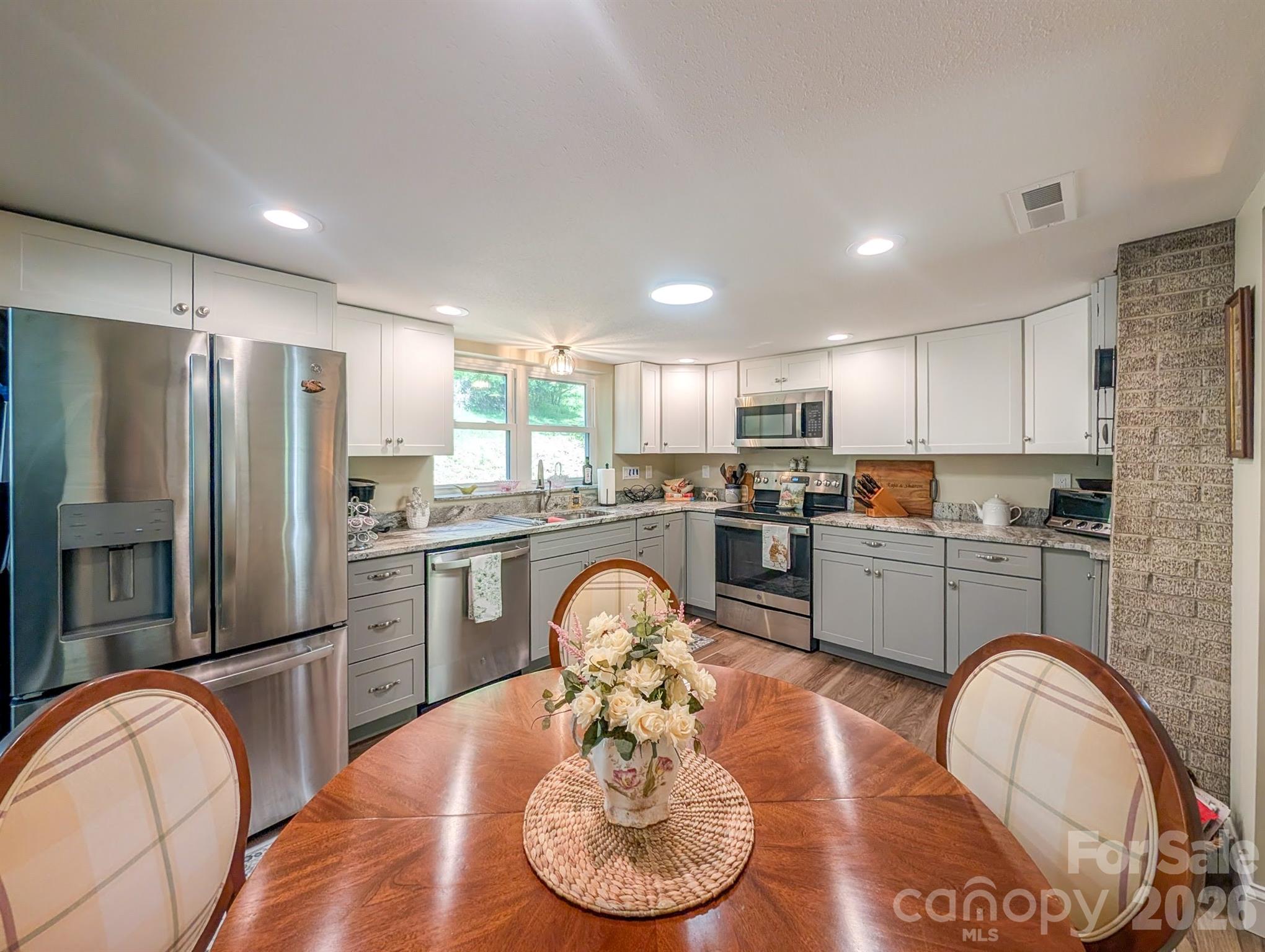 314 Byrd Creek Road Green Mountain NC 28740