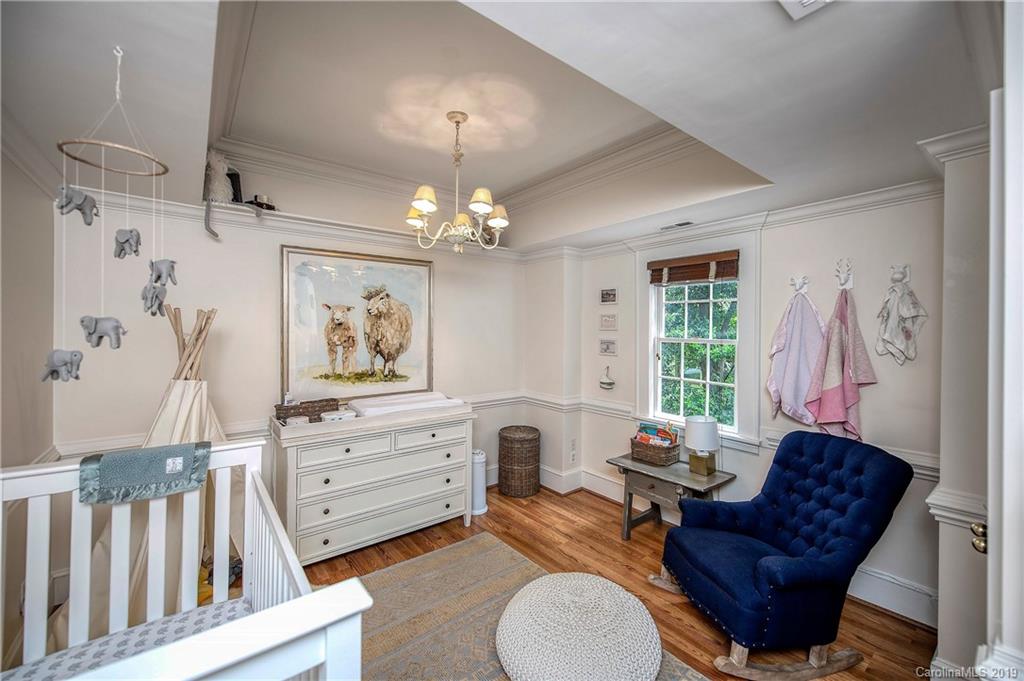 407 Hermitage Court Charlotte NC 28207