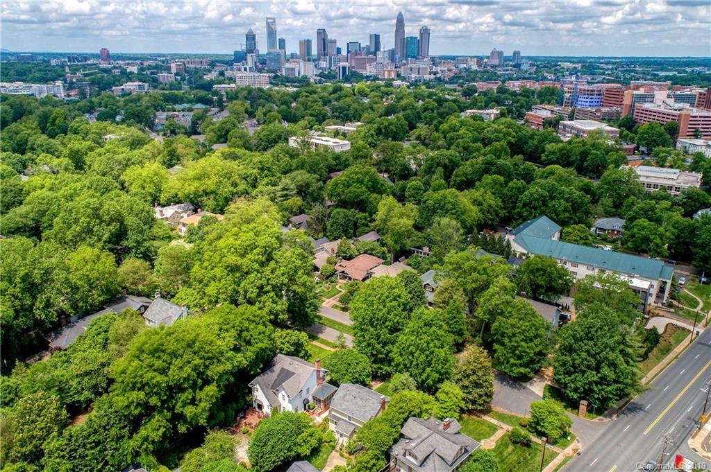 407 Hermitage Court Charlotte NC 28207