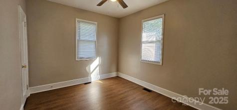 2828 Bellhaven Circle Charlotte NC 28214