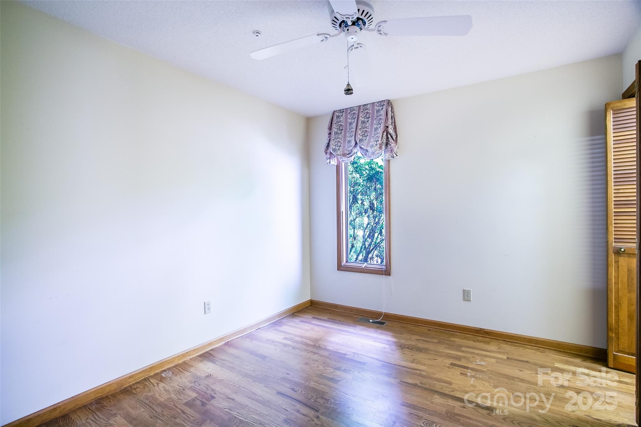 47 Tsitsi Court Brevard NC 28712