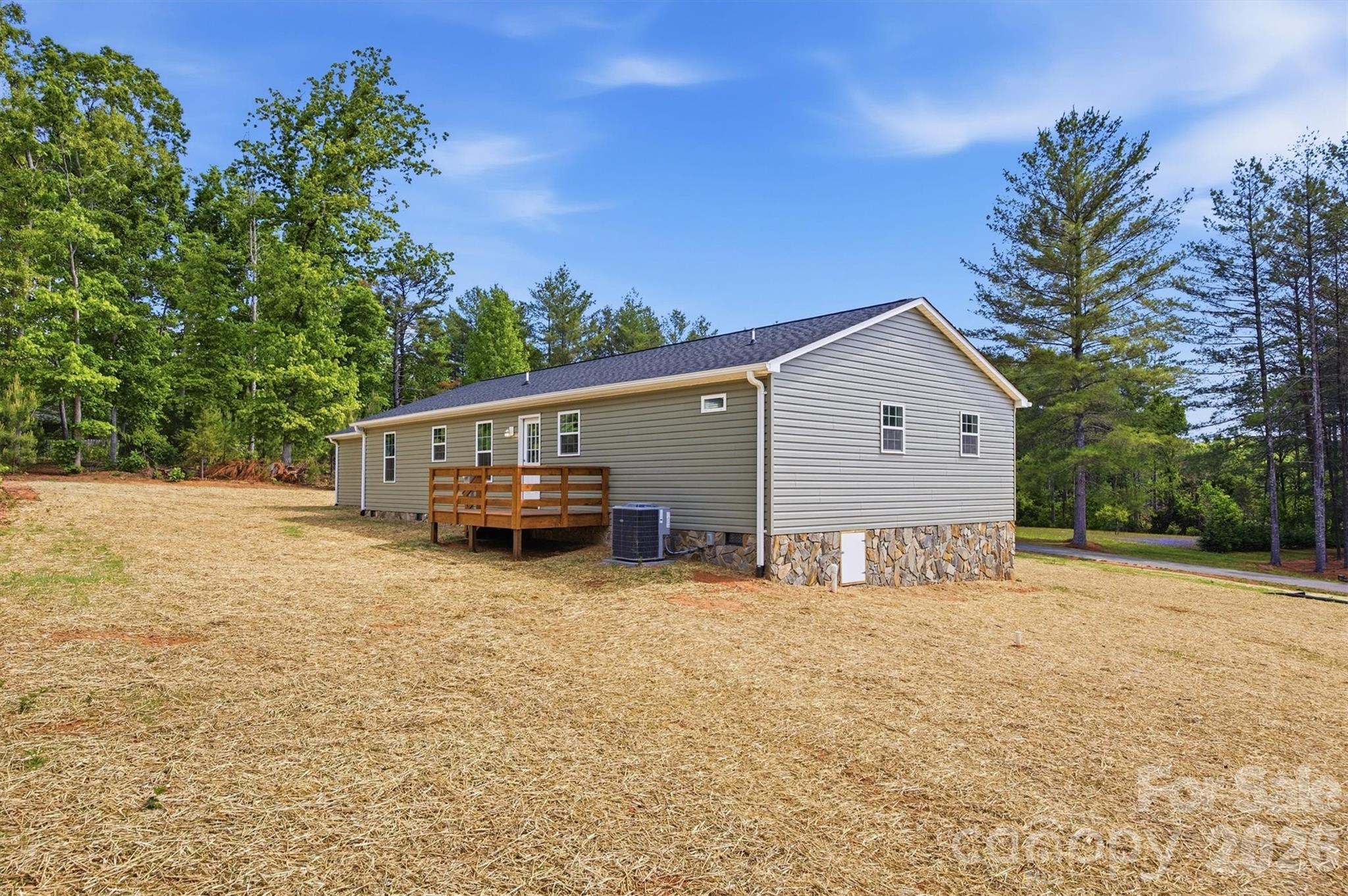 4915 S T Clark Road Morganton NC 28655