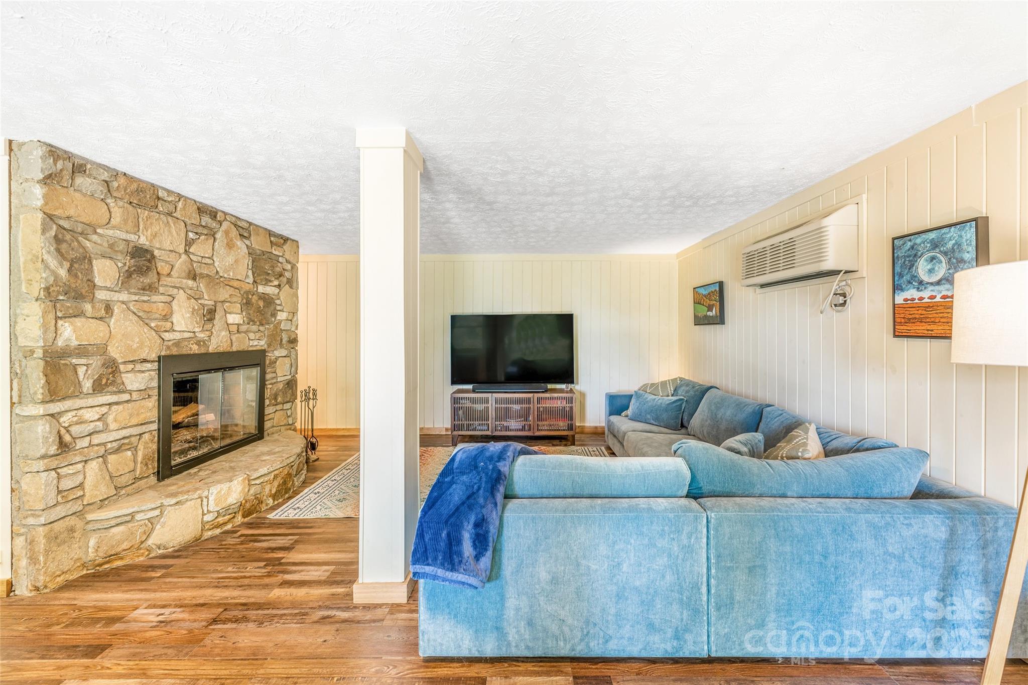 110 Weeping Cherry Forest Road Fairview NC 28730