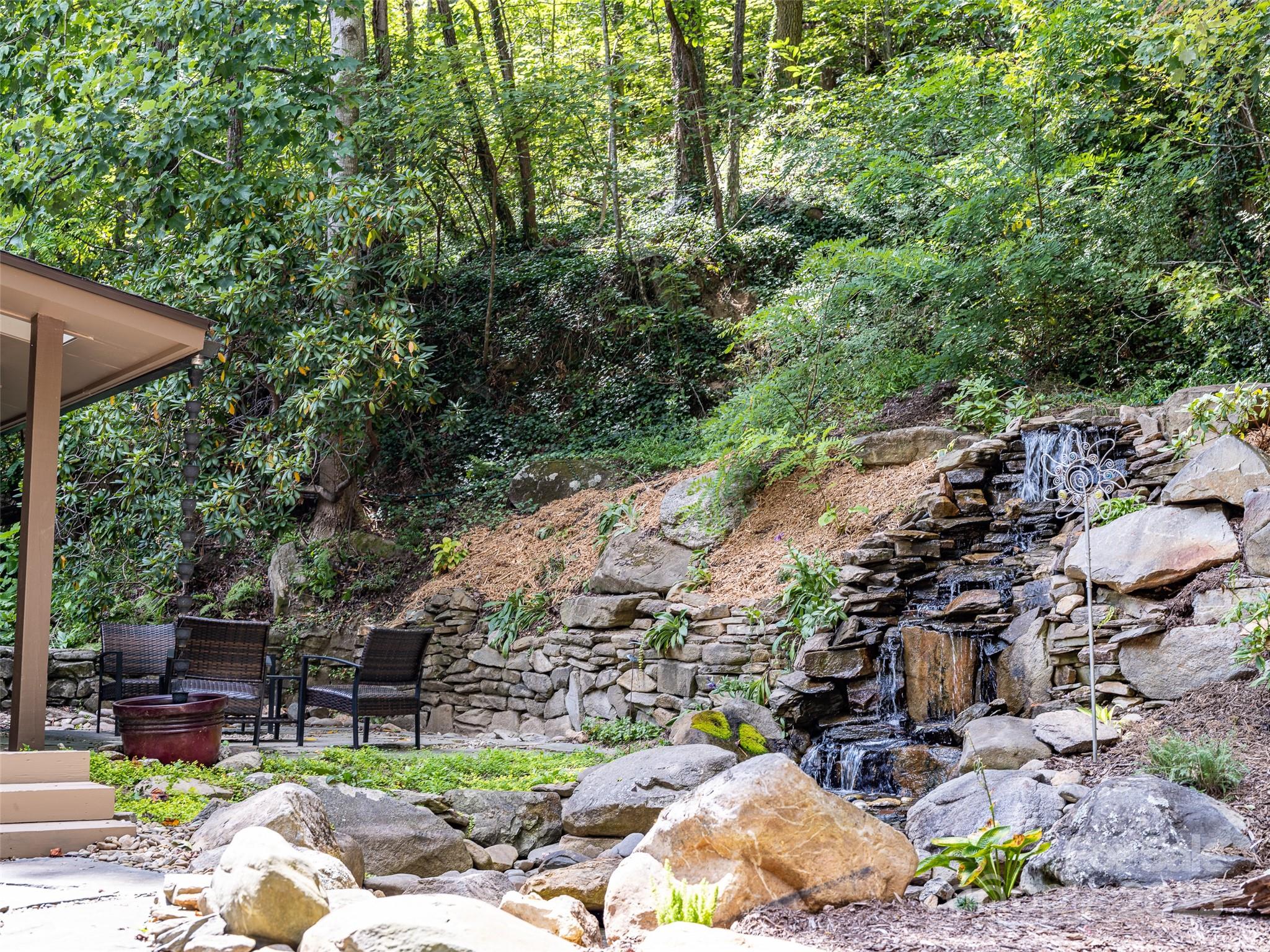 110 Weeping Cherry Forest Road Fairview NC 28730