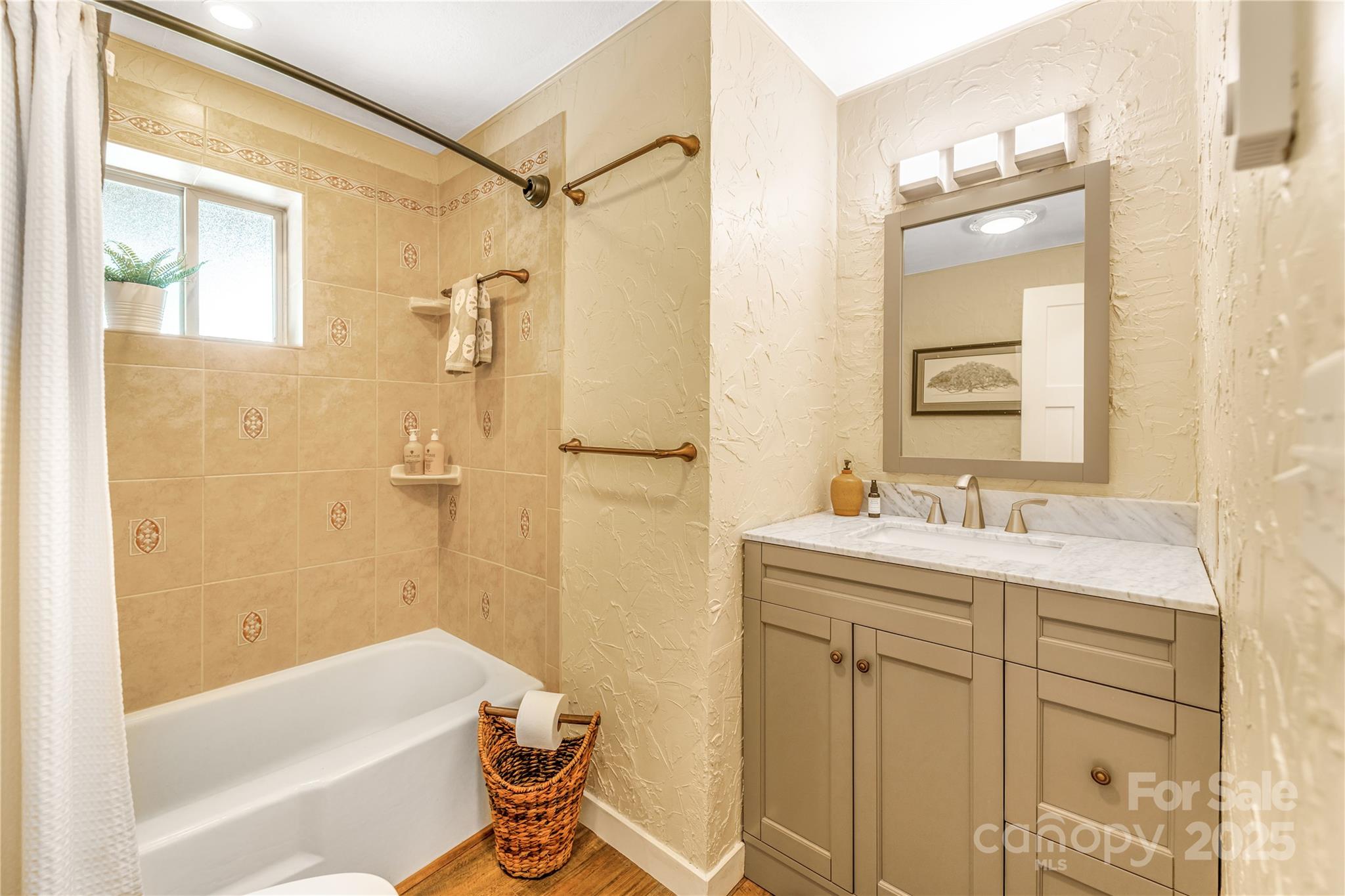 110 Weeping Cherry Forest Road Fairview NC 28730