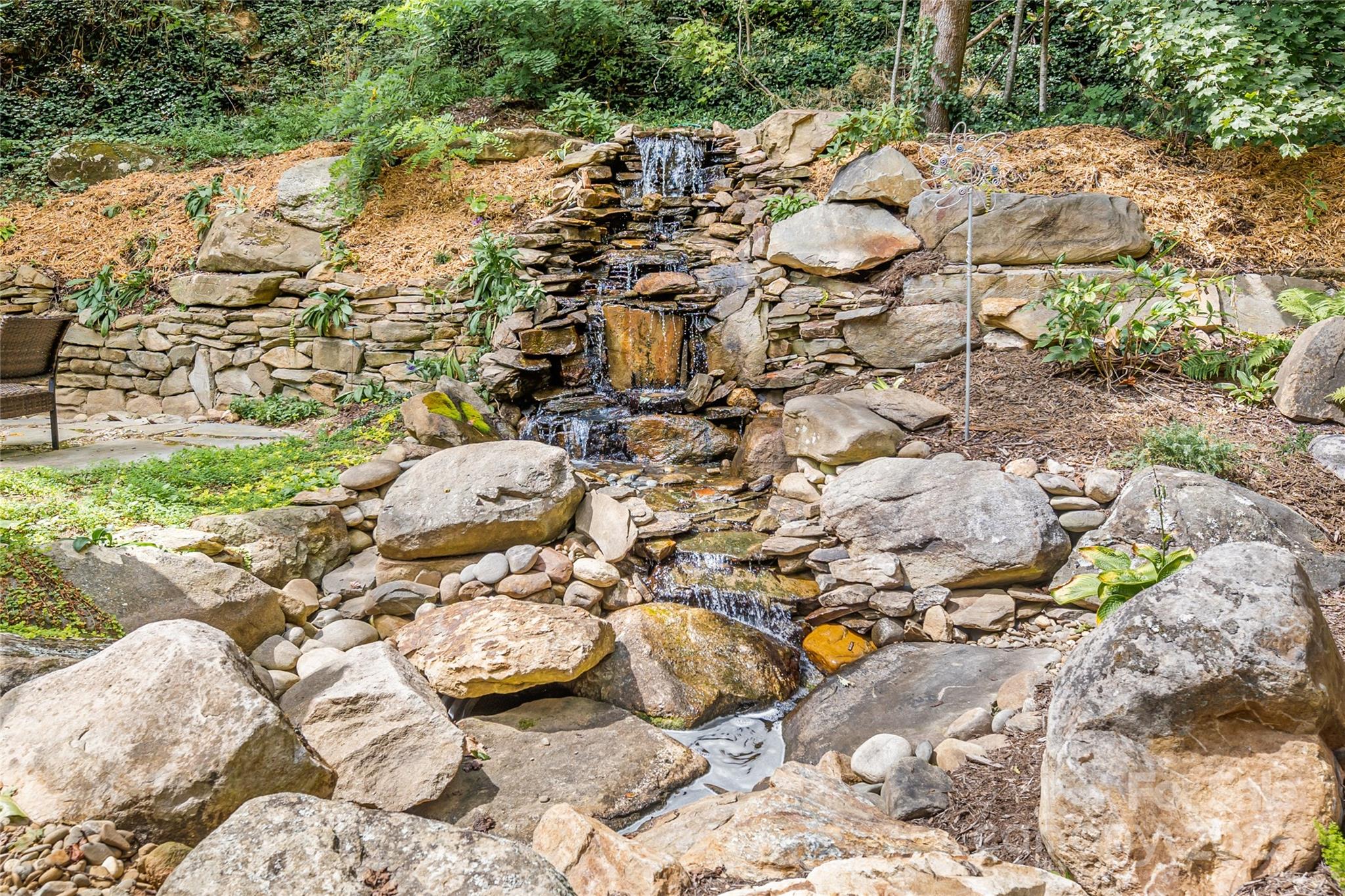 110 Weeping Cherry Forest Road Fairview NC 28730