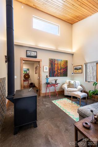 33 Robinson Creek Road Asheville NC 28803