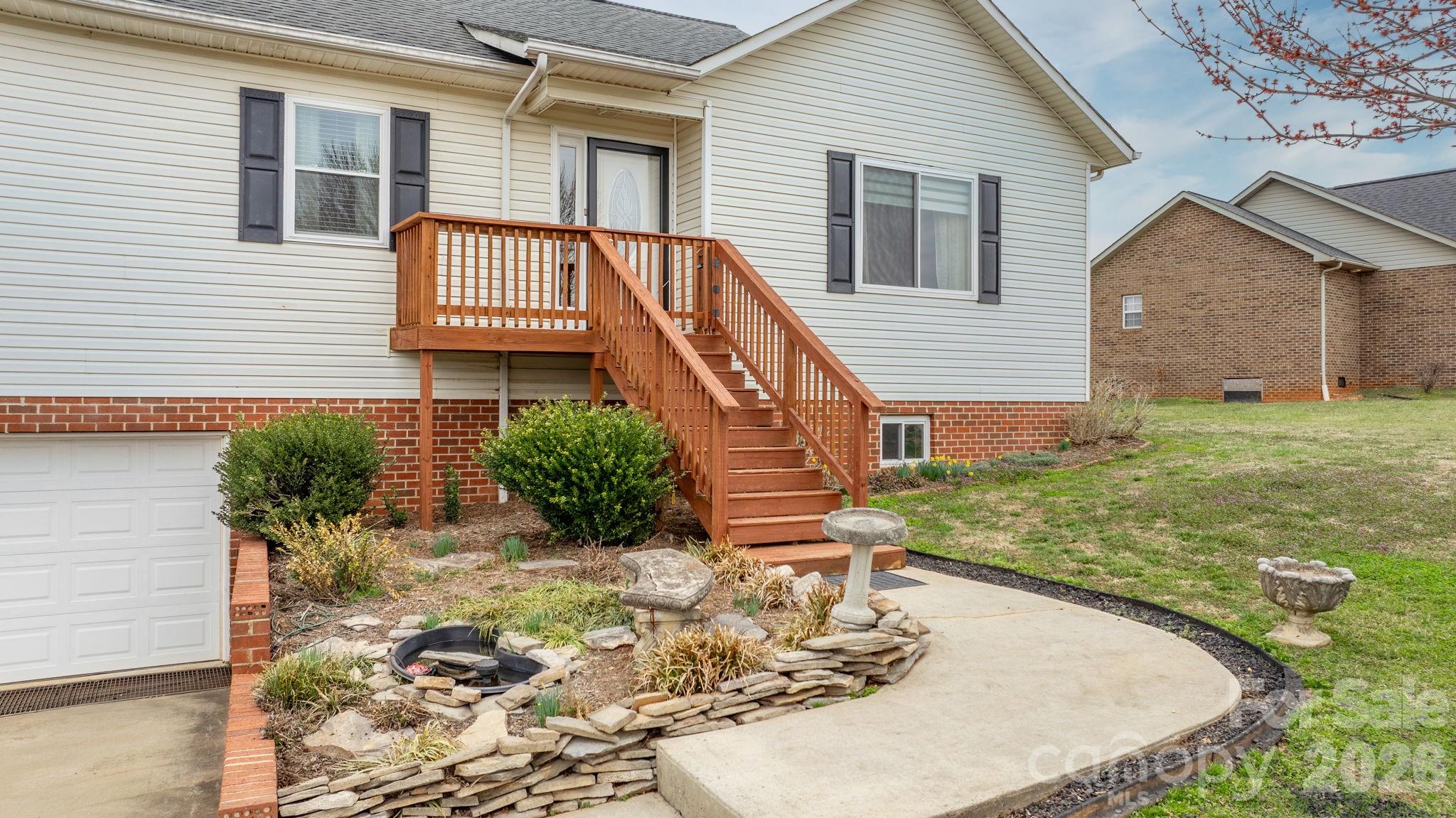 4820 Wordsworth Circle Conover NC 28613