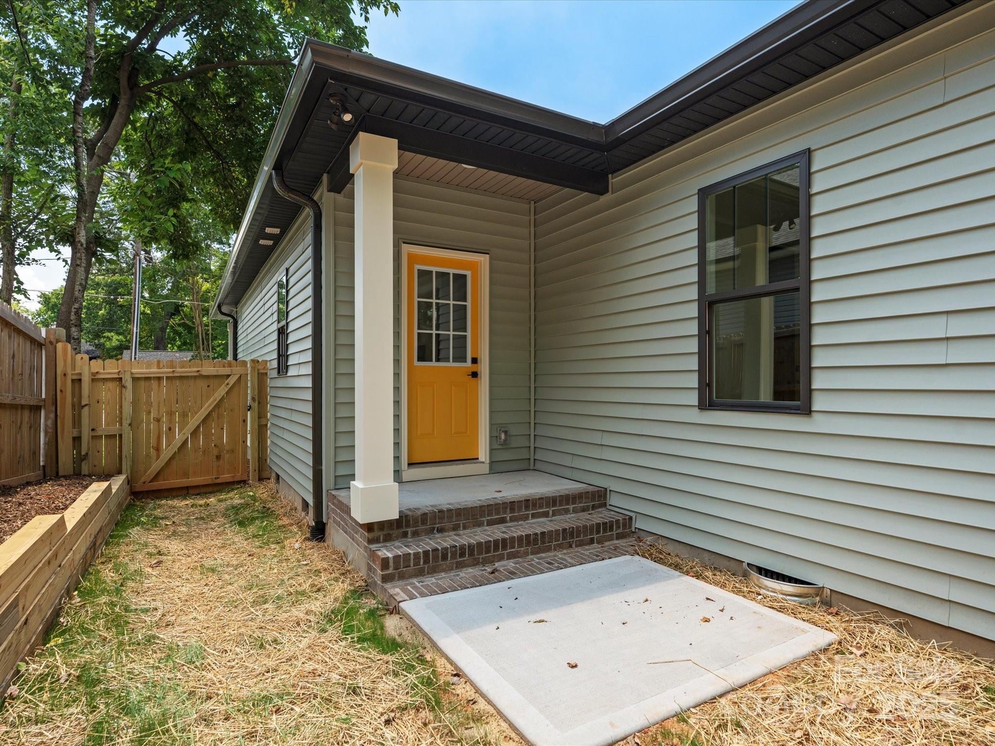 4113 Rutgers Avenue Charlotte NC 28206