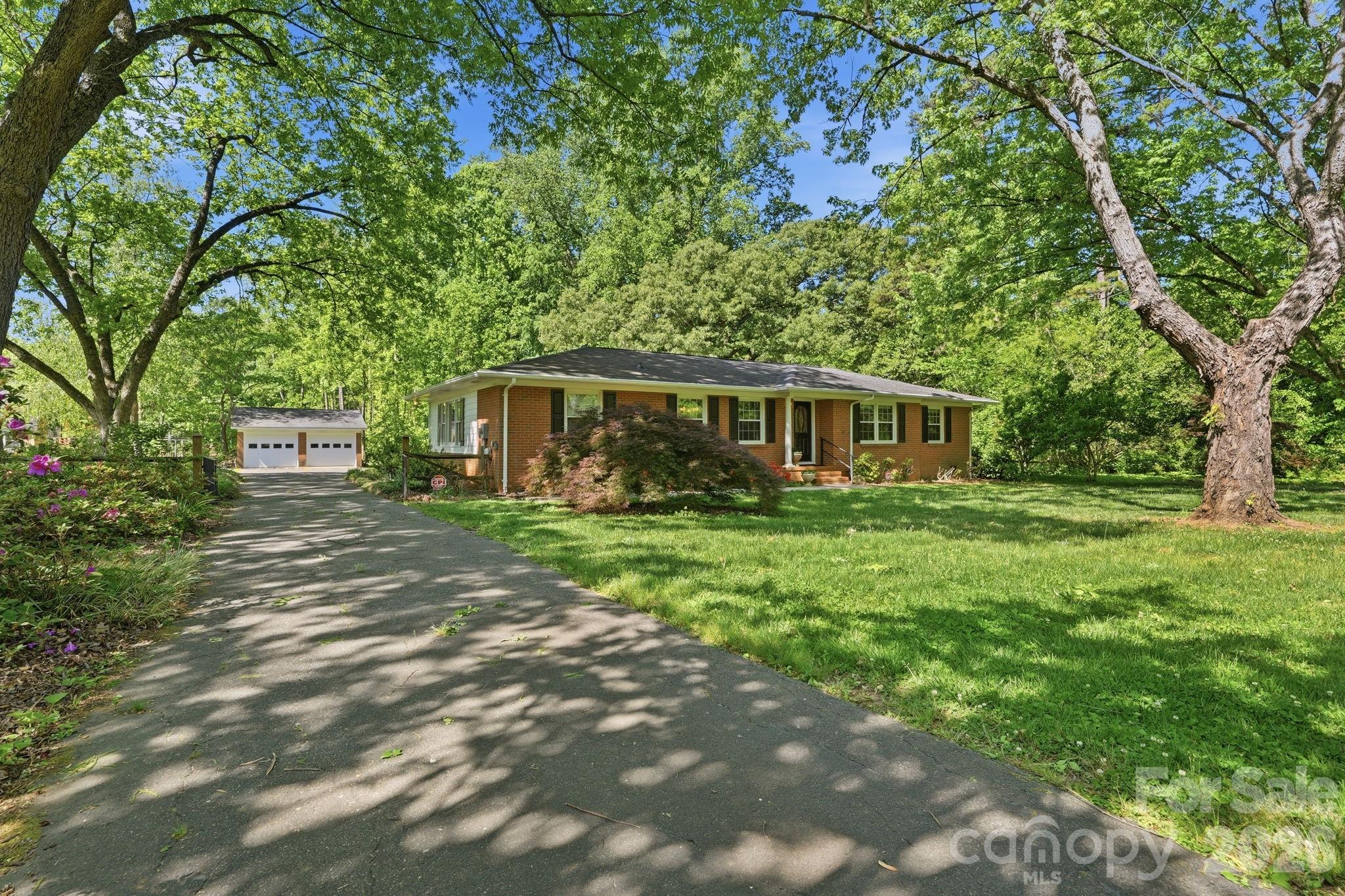 9021 Oxford Place Huntersville NC 28078