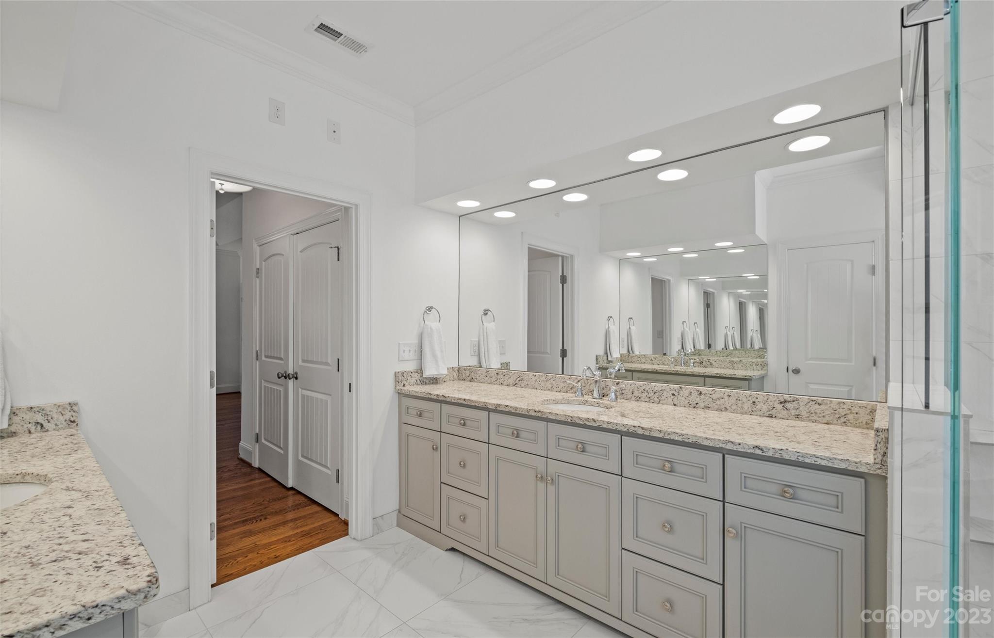 3118 Sharon View Road Charlotte NC 28210