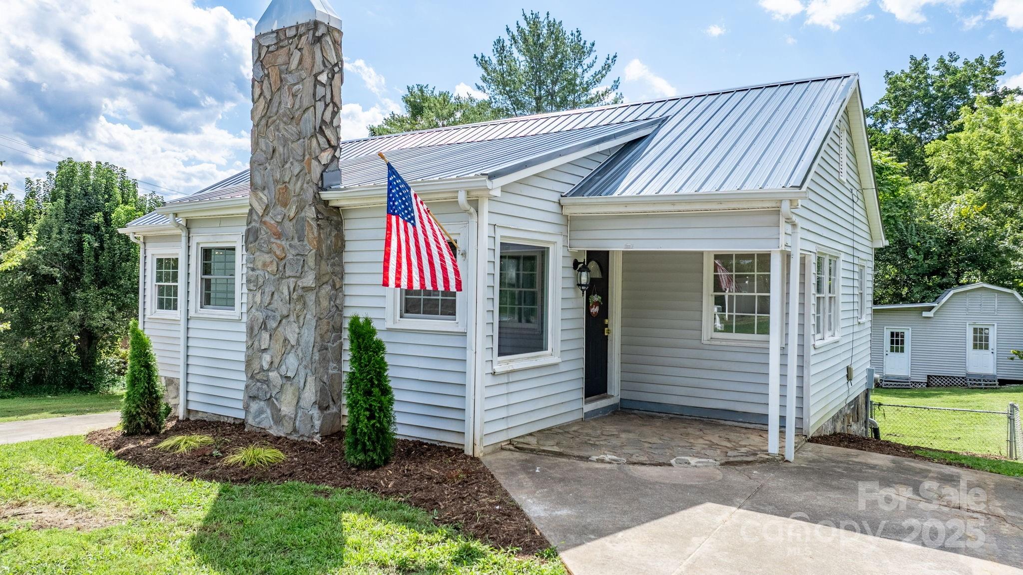 2350 Connelly Springs Road Granite Falls NC 28630