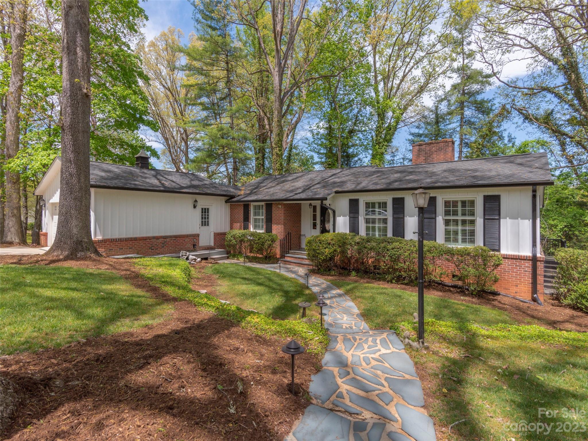191 Highland Road Waynesville NC 28786