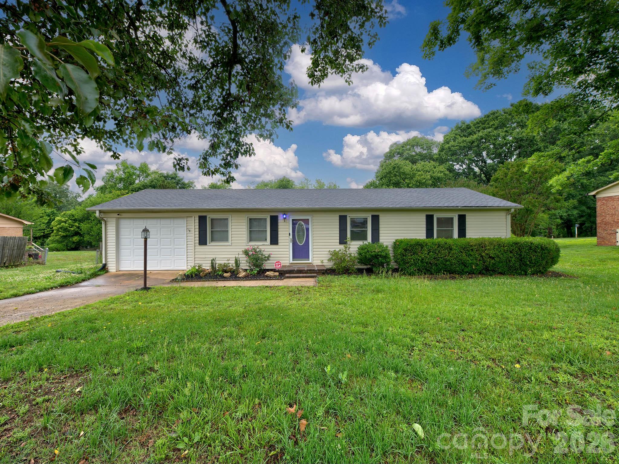 109 Oxford Street Shelby NC 28152