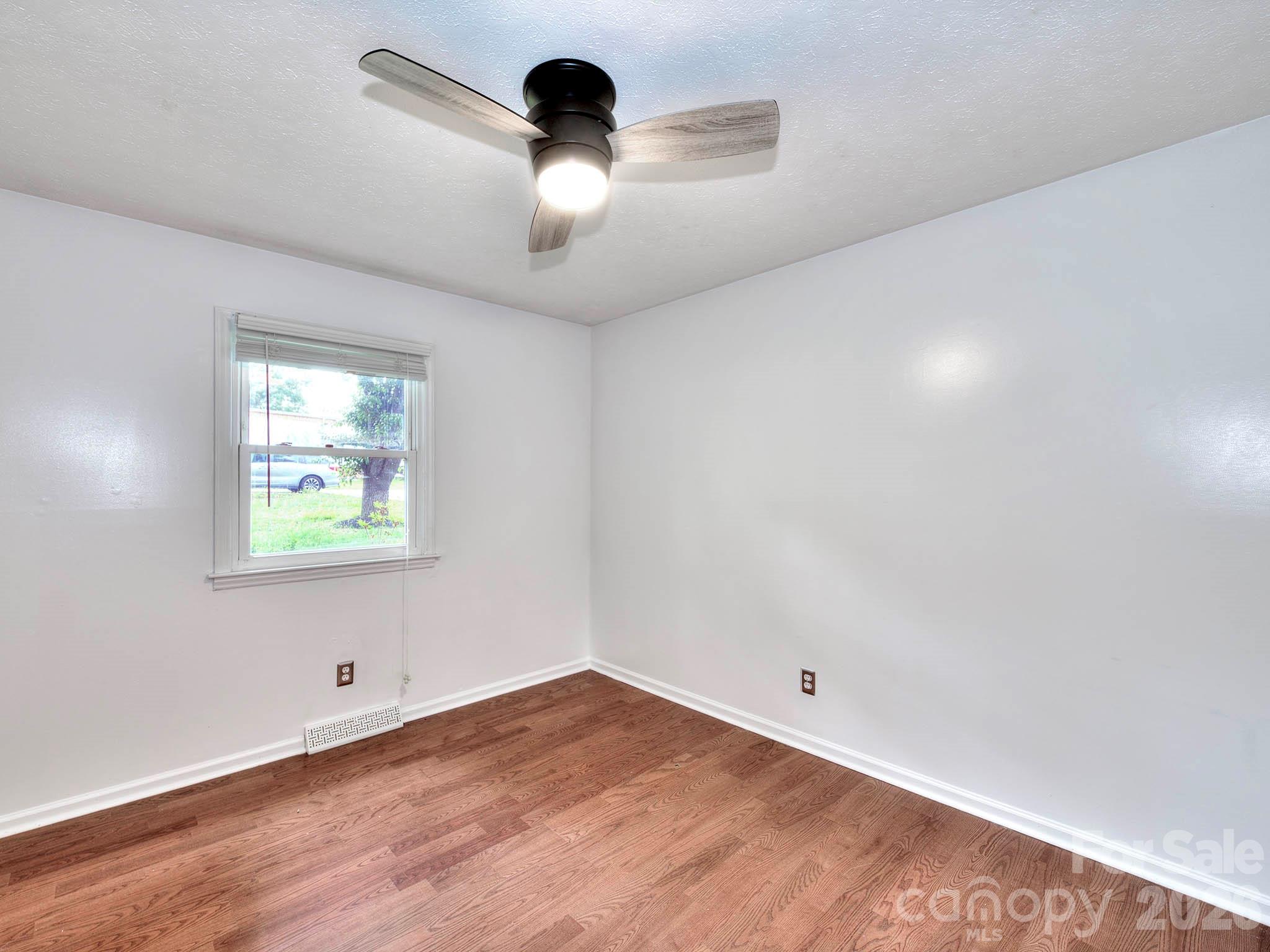 109 Oxford Street Shelby NC 28152