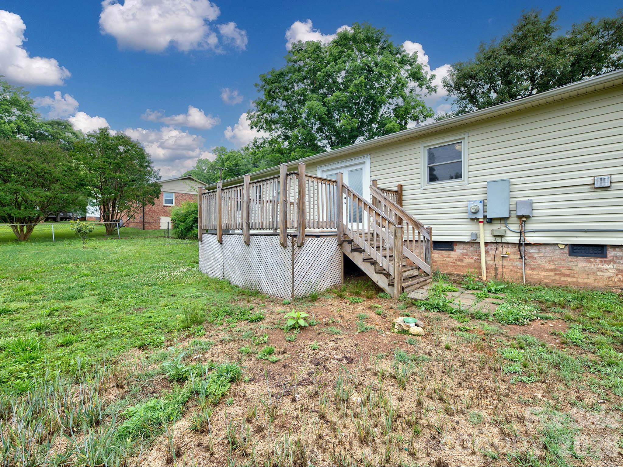 109 Oxford Street Shelby NC 28152