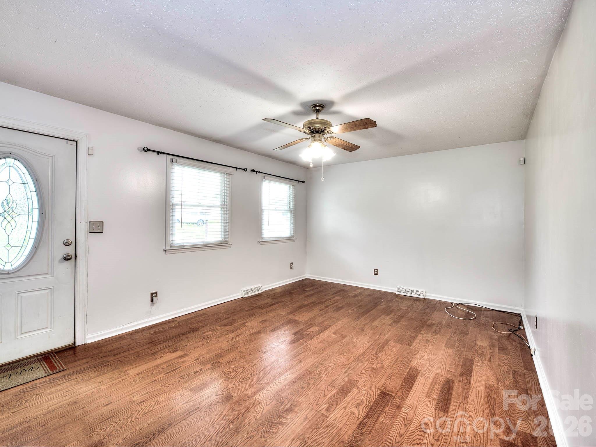 109 Oxford Street Shelby NC 28152