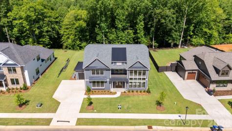 1021 Courtney Lane Wesley Chapel NC 28173