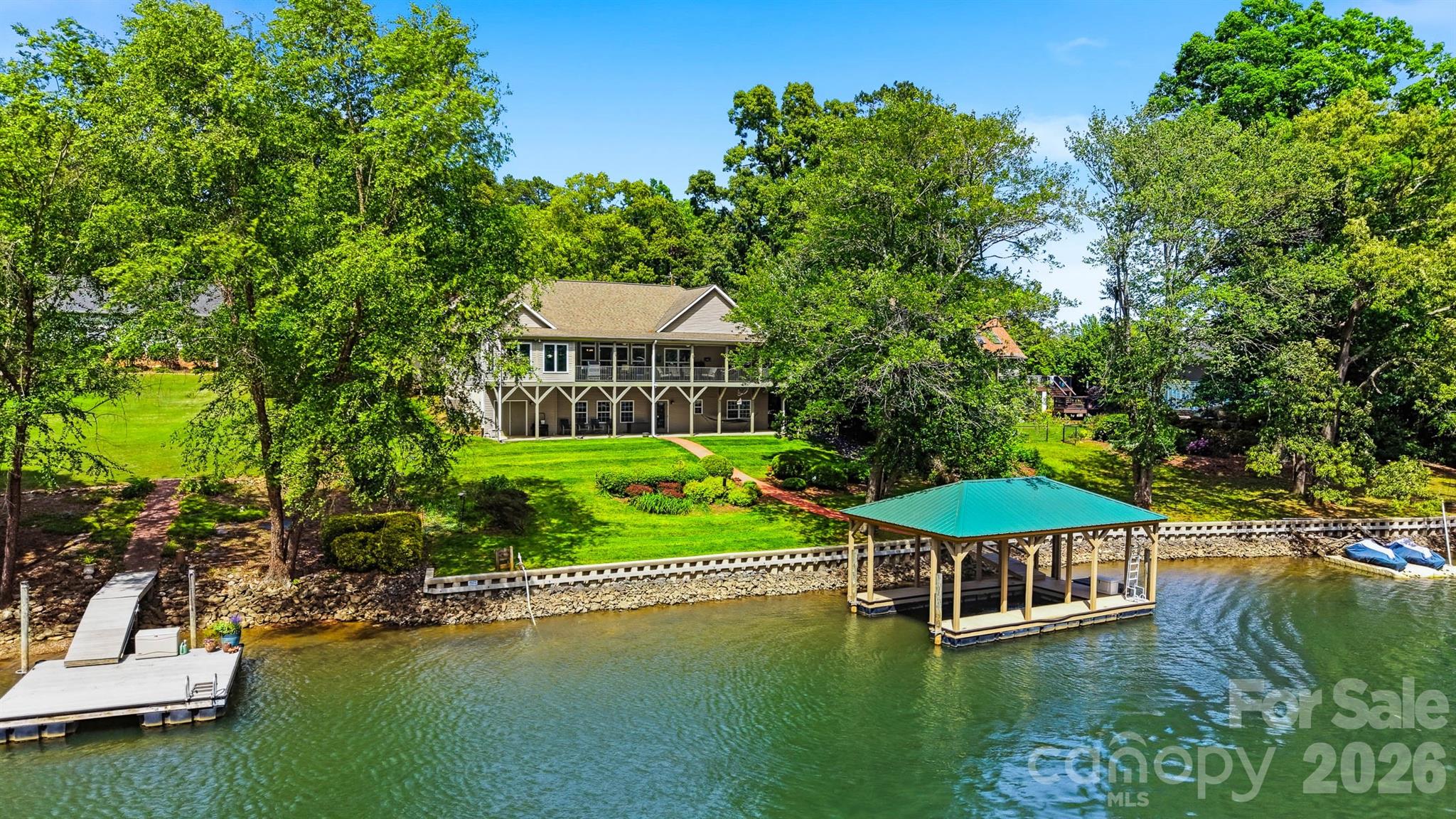 65 King Arthurs Court Hickory NC 28601