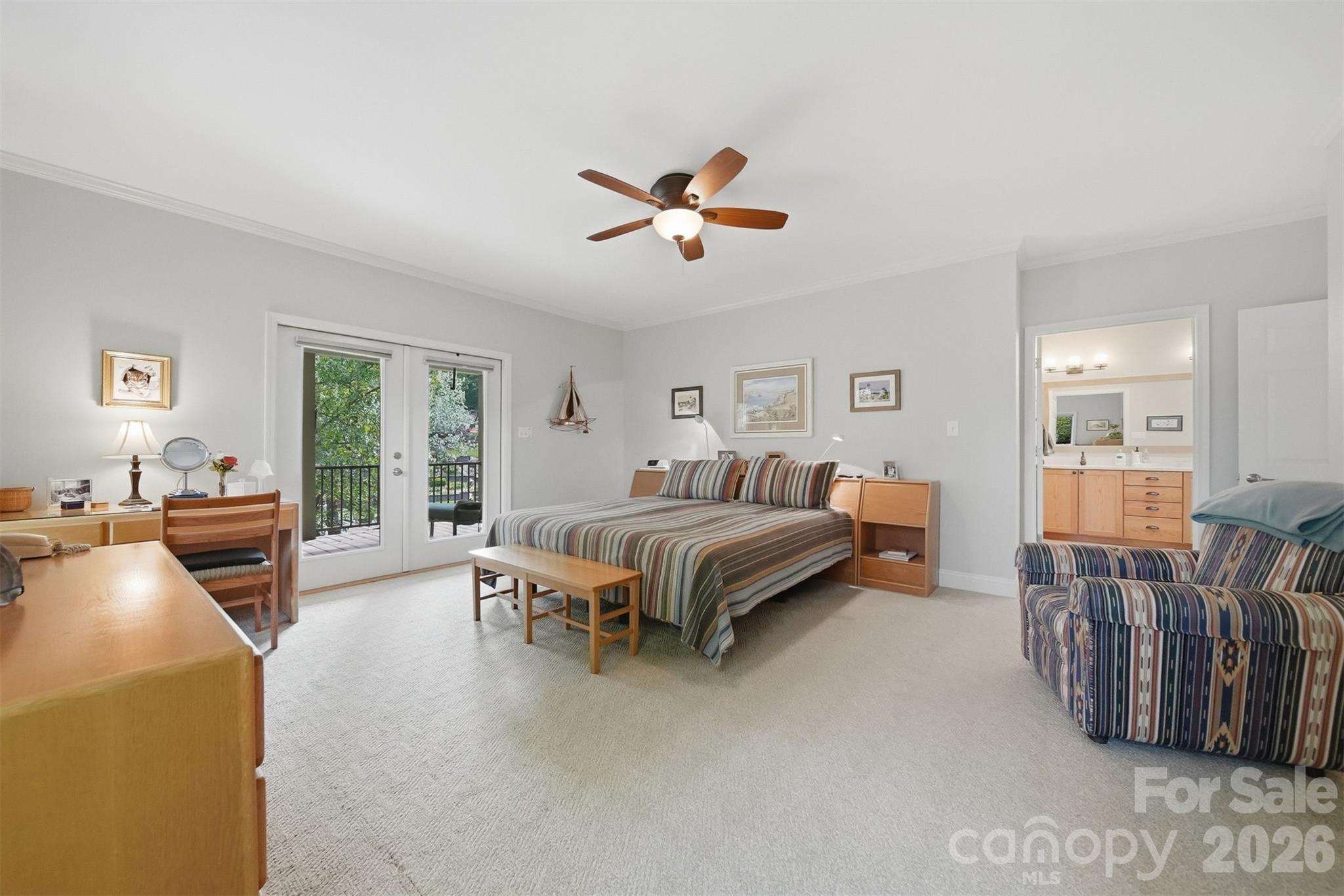 65 King Arthurs Court Hickory NC 28601