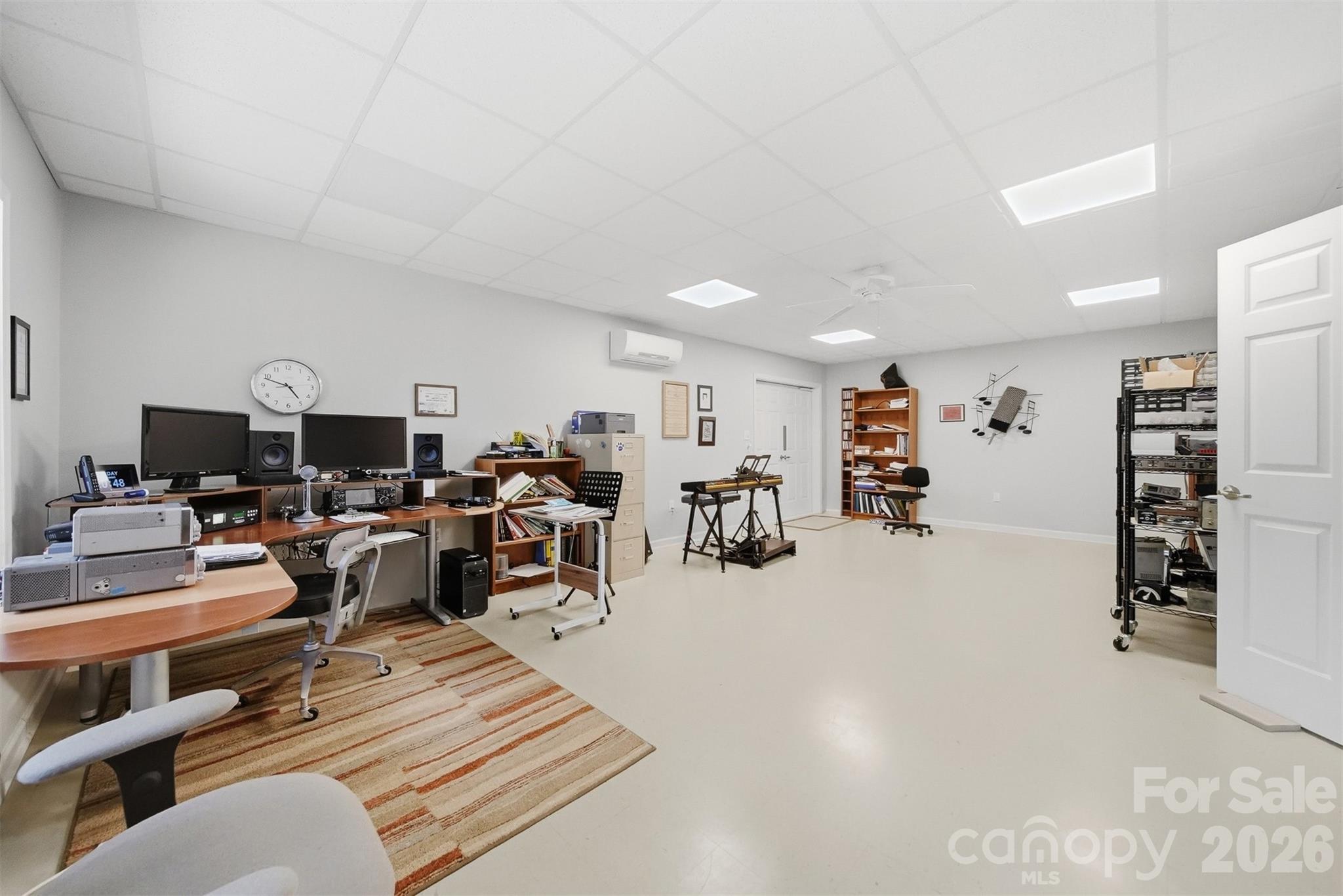 65 King Arthurs Court Hickory NC 28601