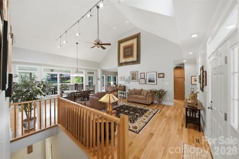 65 King Arthurs Court Hickory NC 28601