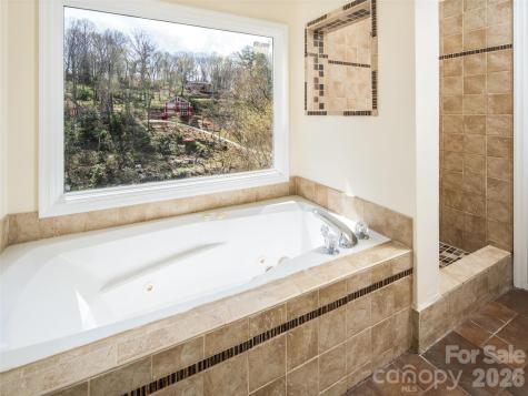 39 Eastmoor Drive Asheville NC 28805